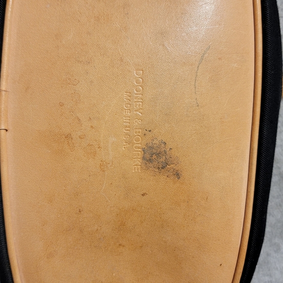 Dooney & Bourke bucket bag - Picture 9 of 9